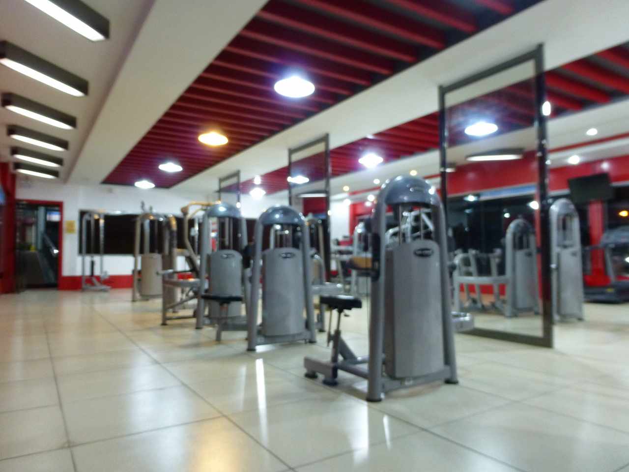 在陜西開健身房利潤能有多少錢?